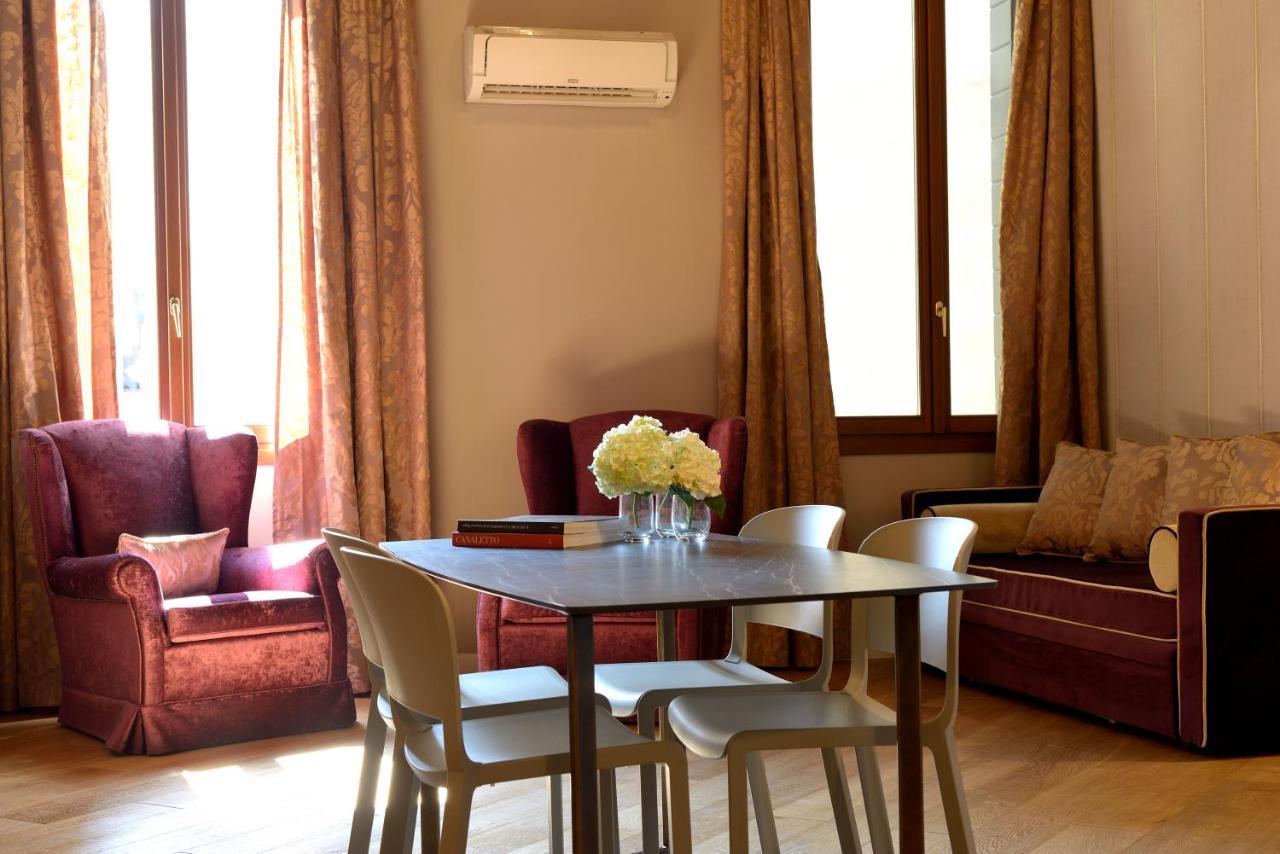 Residence La Fenice Venezia Esterno foto