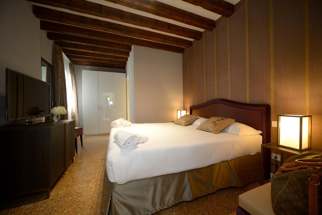 Residence La Fenice Venezia Esterno foto