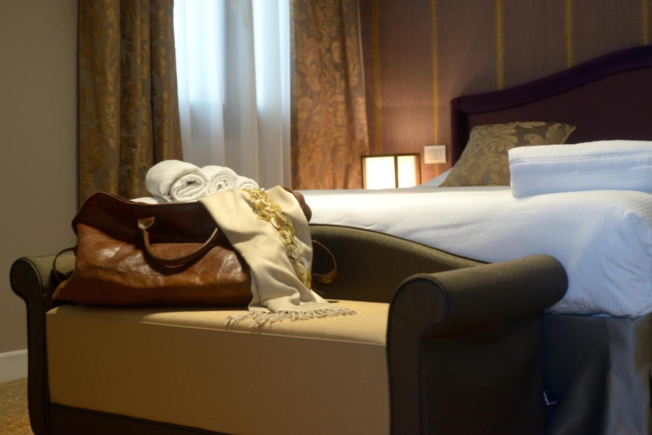 Residence La Fenice Venezia Esterno foto